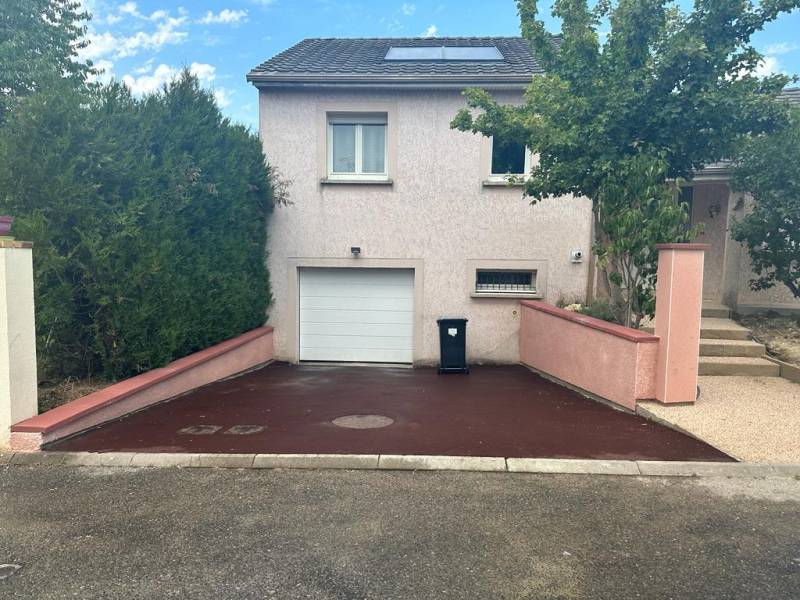 Bitume rouge garage Gondreville