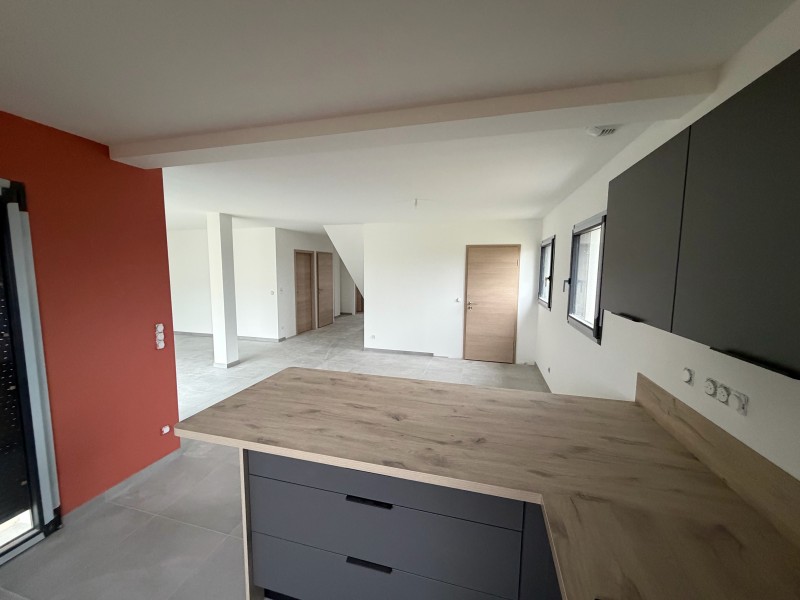 Construction d'une maison neuve à étage, à Jaillon, proche de Toul