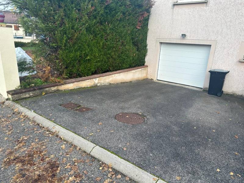 Rénovation des aménagements extérieurs d'une maison demi-niveau à Gondreville, entre Toul et Nancy